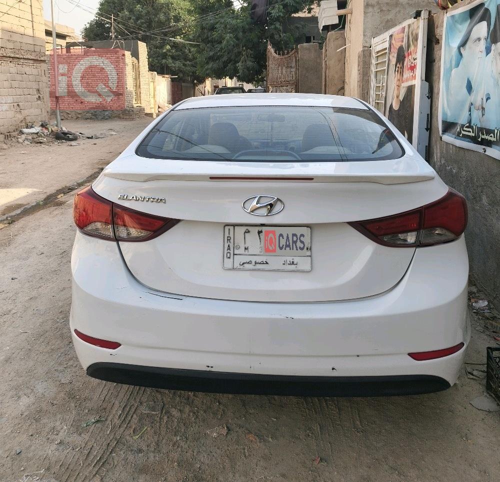 هیوندای ئەلەنترا